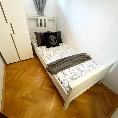 Lejlighed Mini Palais - Beachfront, 5 Min Center Split