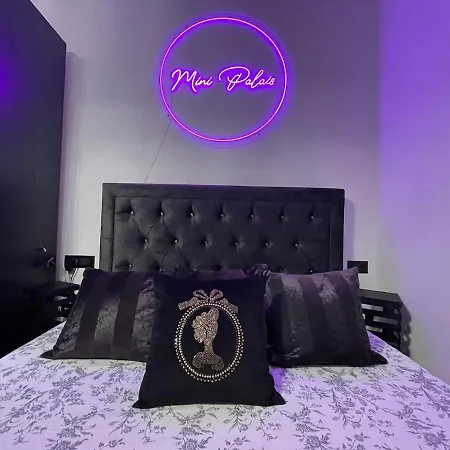 Mini Palais - Beachfront, 5 Min Center Split