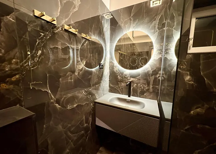 Mini Palais - Beachfront, 5 Min Center * Спліт